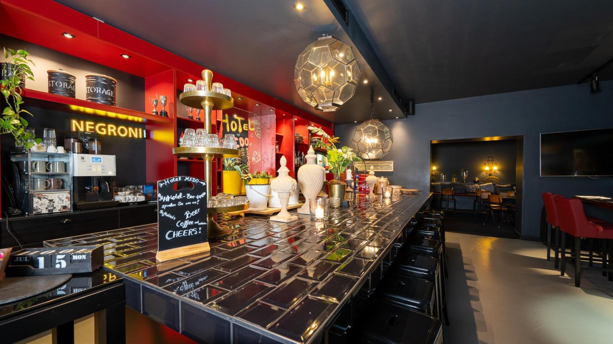 Hotel Medo Koeln Ngoại thất bức ảnh