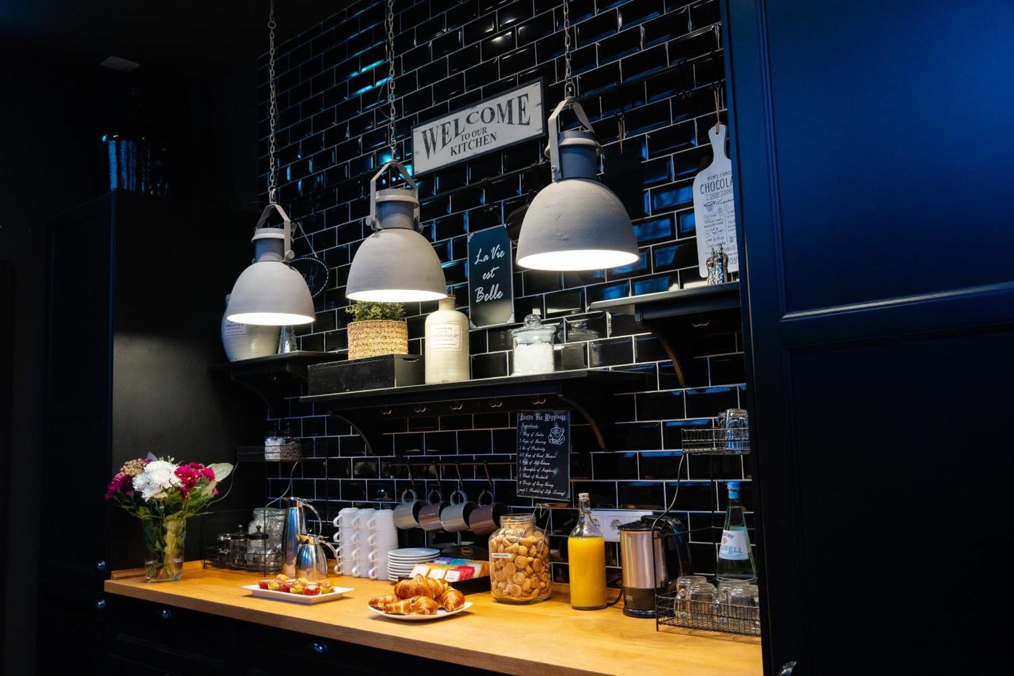Hotel Medo Koeln Ngoại thất bức ảnh