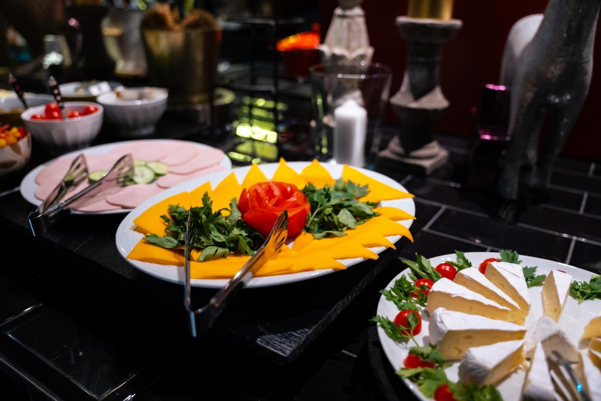 Hotel Medo Koeln Ngoại thất bức ảnh