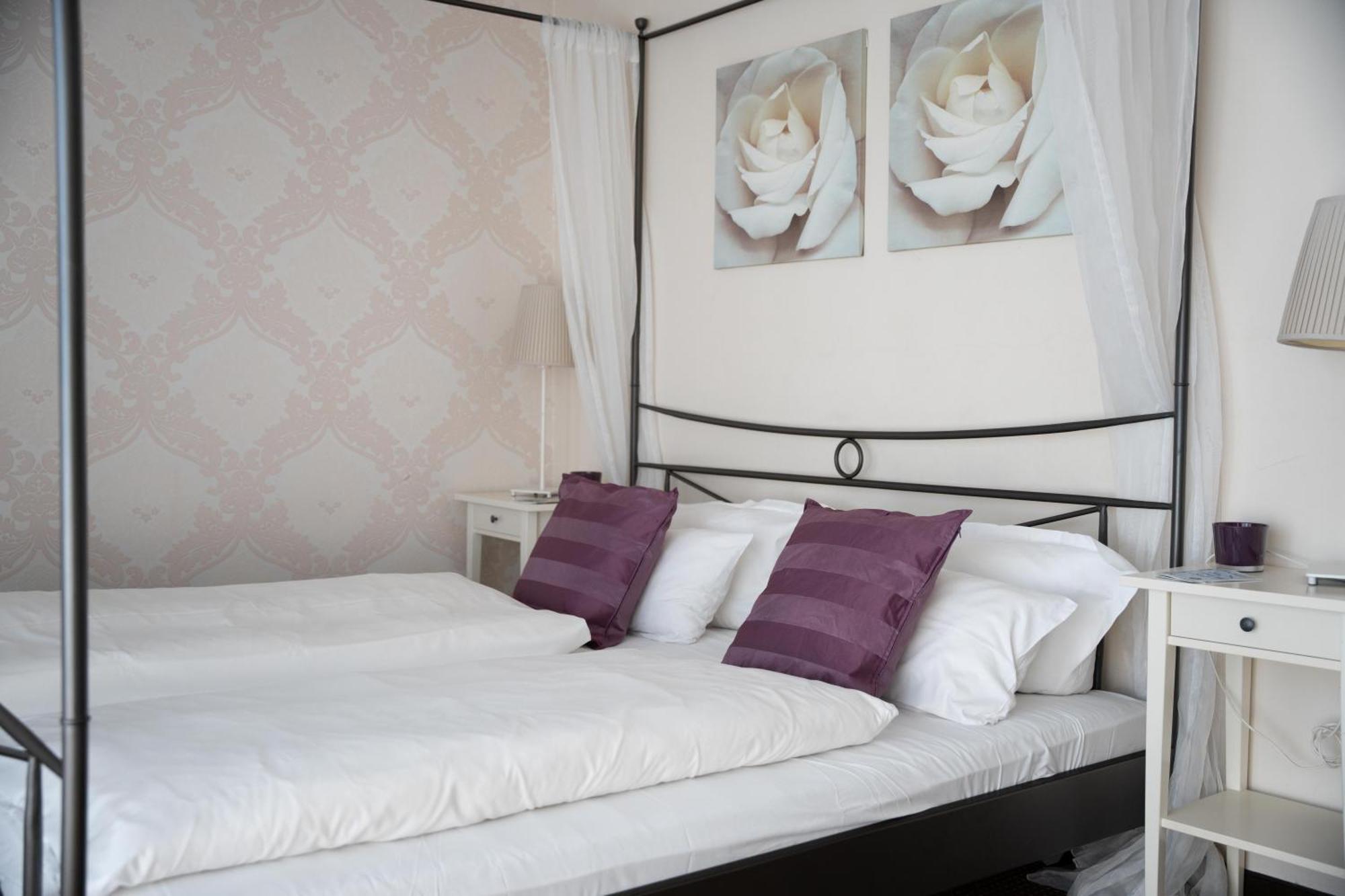 Hotel Medo Koeln Ngoại thất bức ảnh