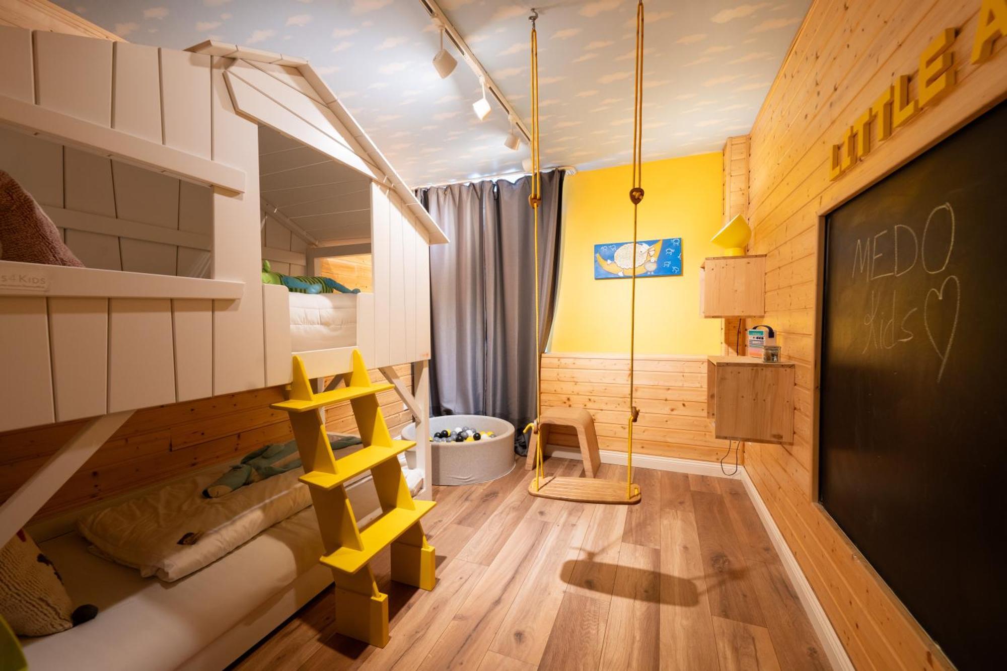 Hotel Medo Koeln Ngoại thất bức ảnh